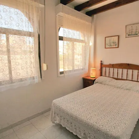 Nyaraló 3 Bedroom Amazing In Torrevieja
